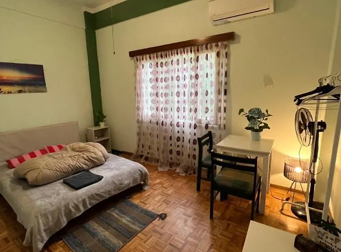 Past Or Tail ホームステイ ラルナカ