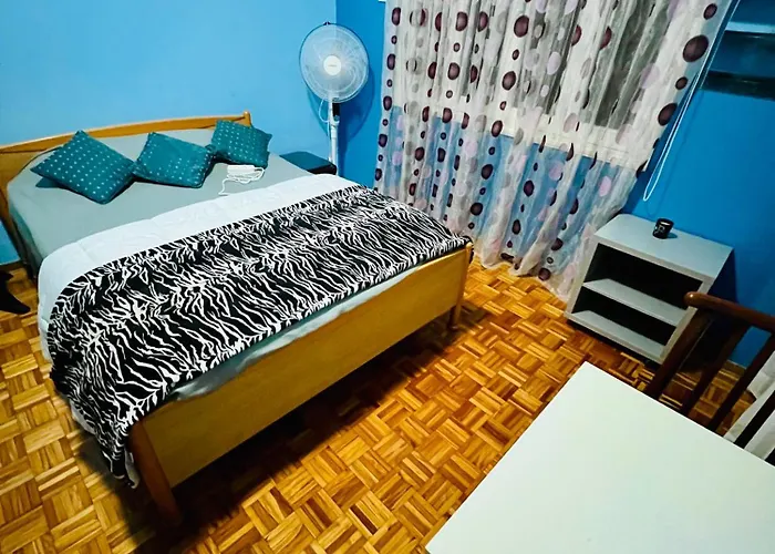 Past Or Tail ホームステイ ラルナカ